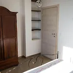 Sicalindee Apartament *